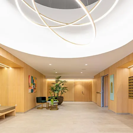 Апартаменты Intempo By Holuxe - 154 - 15th Floor Бенидорм