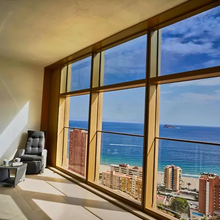 Intempo By Holuxe - 154 - 15th Floor